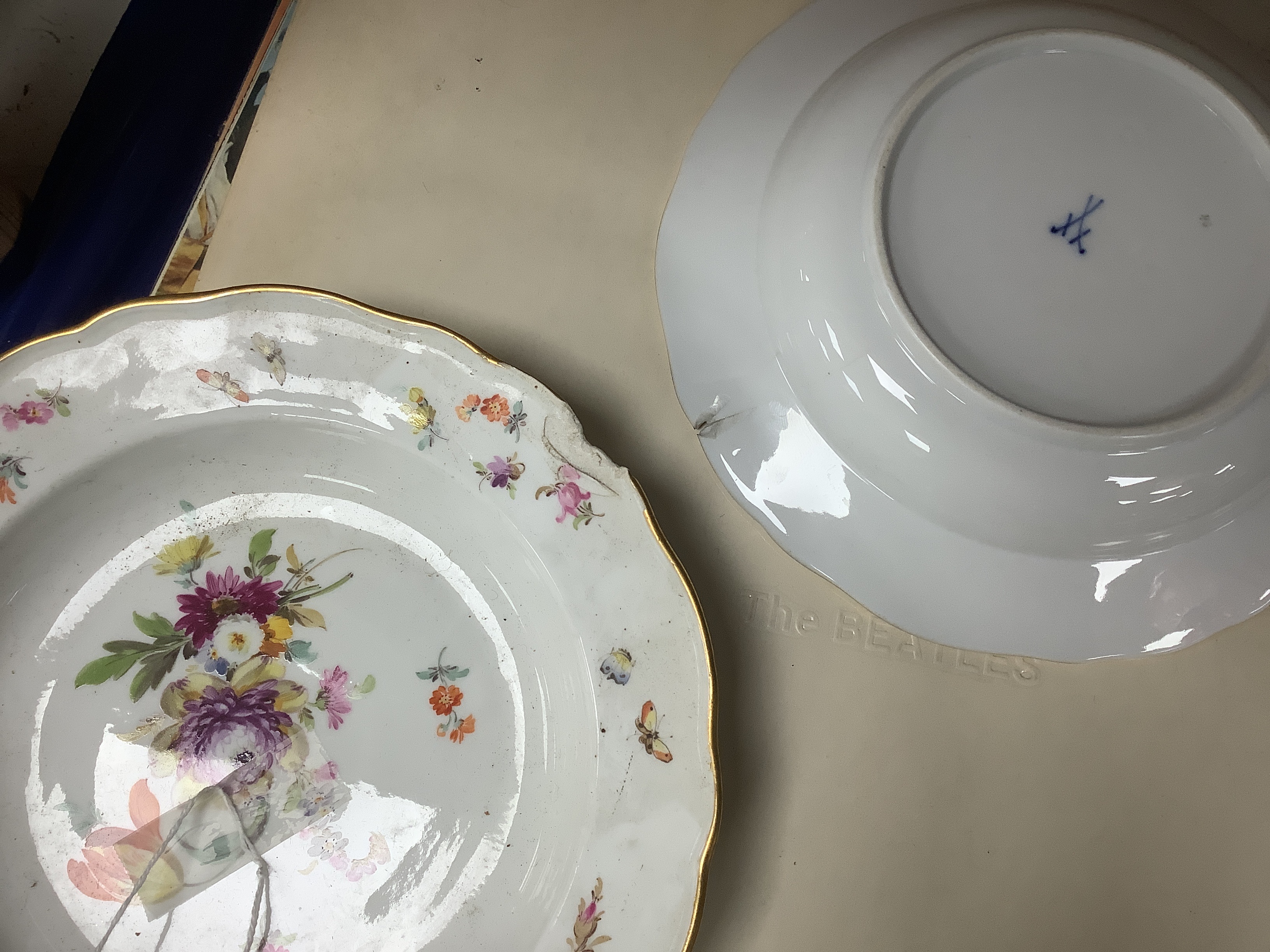 Set of six 19th century Meissen porcelain floral dishes, 20cm in diameter